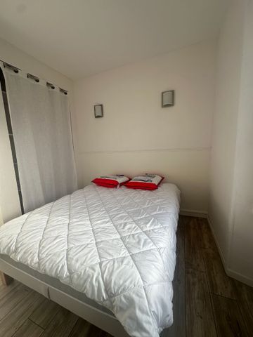 Location Appartement 2 pièces 41m² - Photo 3