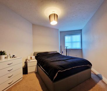 2 bedroom apartment to rent - Photo 3
