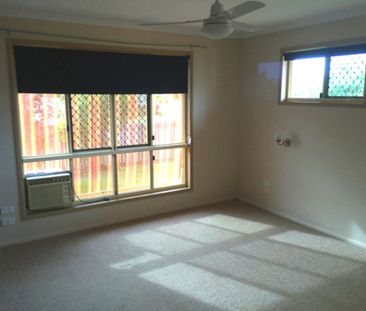 COASTAL COMFORT & SPACIOUS FAMILY LIVING IN THE HEART OF BARGARA - Photo 3