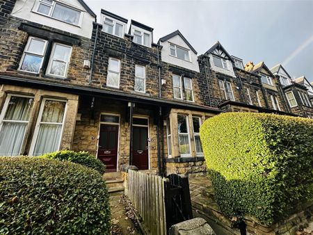 Park Mount, Kirkstall, LS5 3HE, Leeds - Photo 3