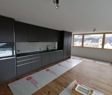 Modern 3.5-room apartment with beautiful terrace in Bütschwil-Gante... - Foto 3