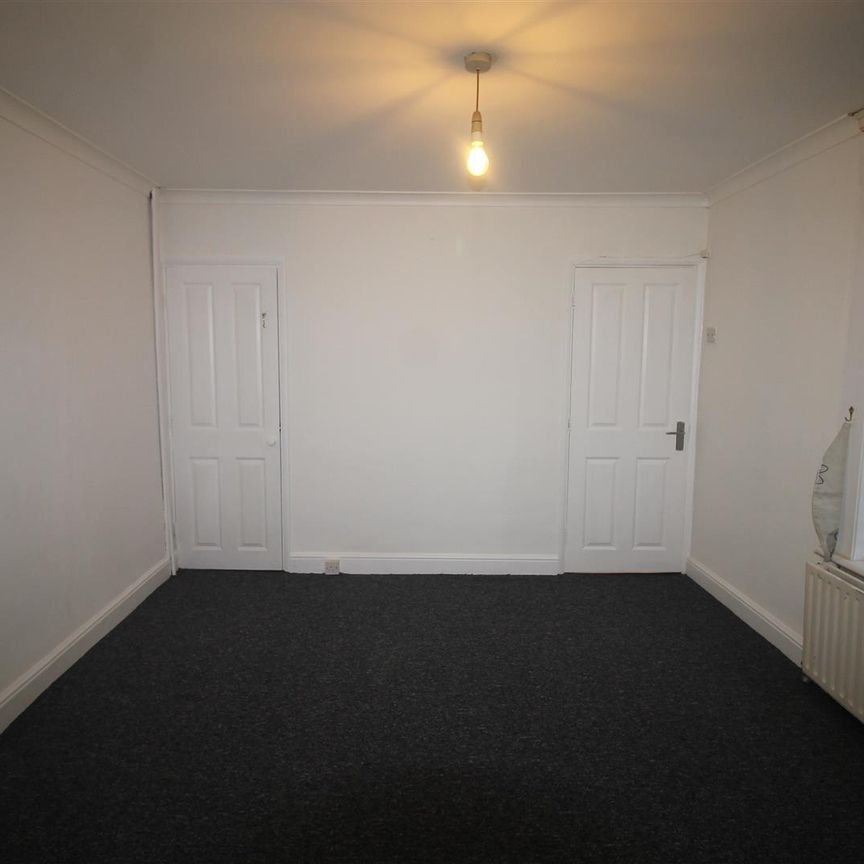 Desborough Park Road, High Wycombe - Photo 1