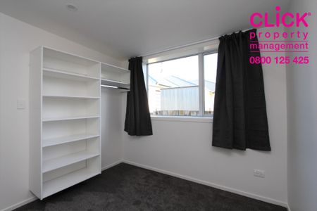 Recently Renovated Double Glazed Cosy 2 Bed Flat - Photo 4