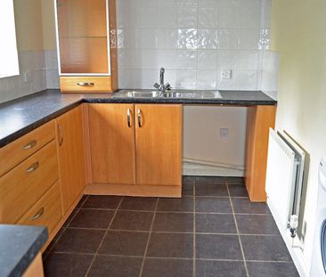 Princes Gate, Horbury - Photo 2