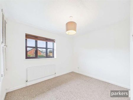 Roycroft Lane, Finchampstead, Wokingham, Berkshire, RG40 - Photo 4