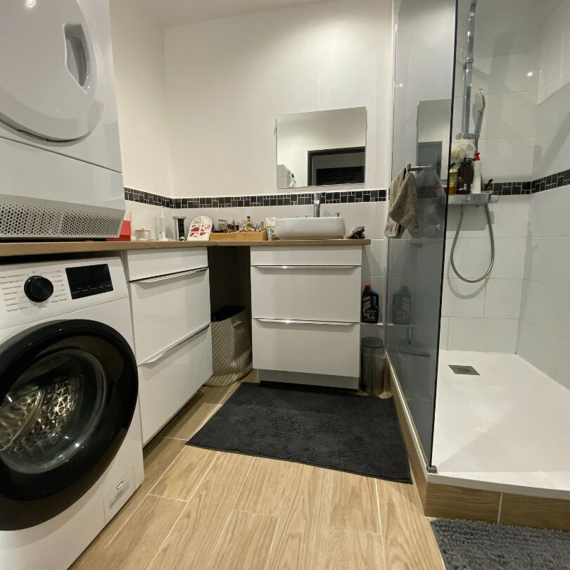 Appartement à louer - REIMS- AVENUE JEAN JAURES - Photo 1