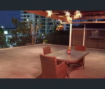 Huge Private Rooftop Penthouse Style Apartment in Labrador, Big as ... - Photo 2