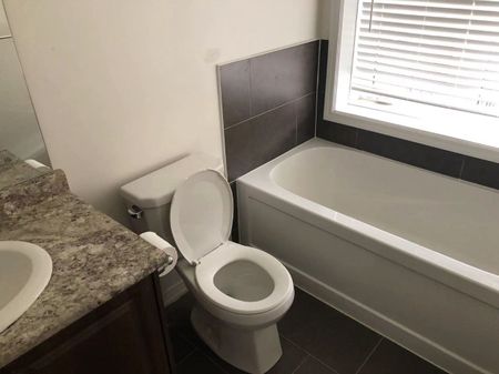 For Lease - 432 Ladycroft Terrace Unit# Upper, Mississauga, Ontario - Photo 5