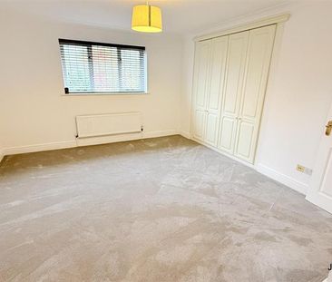 5 bedroom detached house to rent - Photo 6