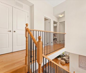 For Lease - 25 Lake Trail Way, Whitby, Ontario - Photo 4