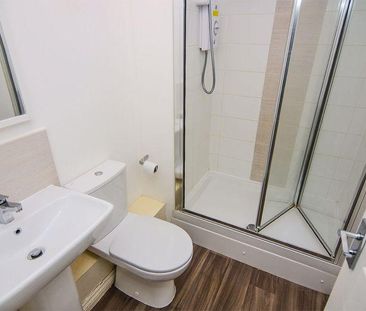 2 bedroom apartment to rent - Photo 6