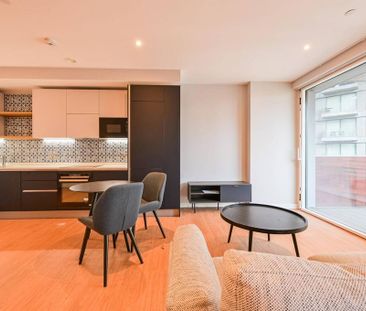 Studio to rent - Photo 2