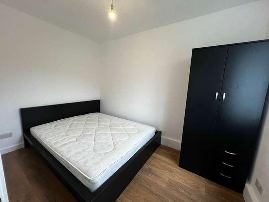 Deeside Road, SW17 - Photo 1