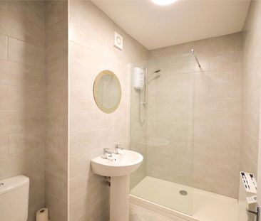 Mauldeth Road, Heaton Moor, Stockport, SK4 3HA - Photo 4