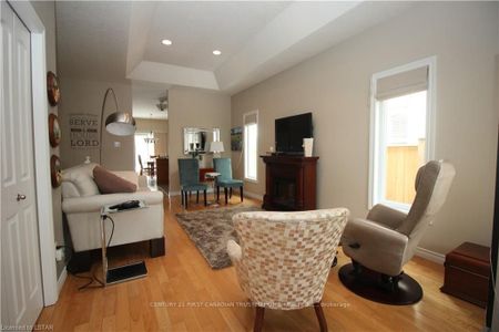 For Lease - 1821 DALMAGARRY Road, London North, Ontario - Photo 4