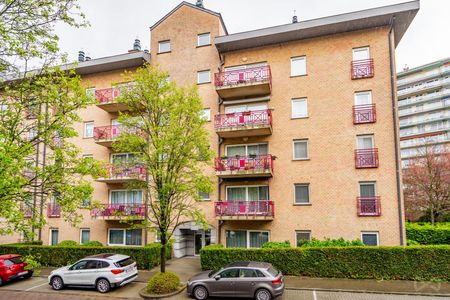 Appartement met twee slaapkamers in Evere - Photo 3