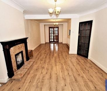 3 bedroom semi-detached house to rent - Photo 4