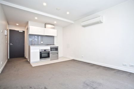 Level B, 402/2 Dennis Street, Footscray, VIC 3011 - Photo 5