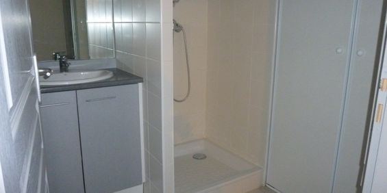 Location Appartement 3 pièces 57m² NARBONNE 11100 - Photo 3