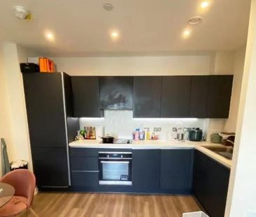 Alder Point,2 Green Ferry Way, London E17 - Photo 2