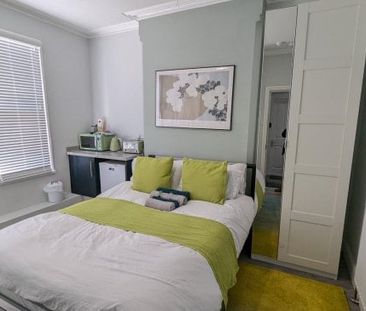 Rosebery Avenue, Nottingham, NG2 - Photo 5