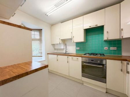2 bedroom terraced house to rent - Photo 5