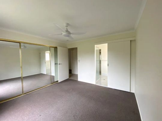“Beautifully renovated home in Browns Plains” - Photo 1