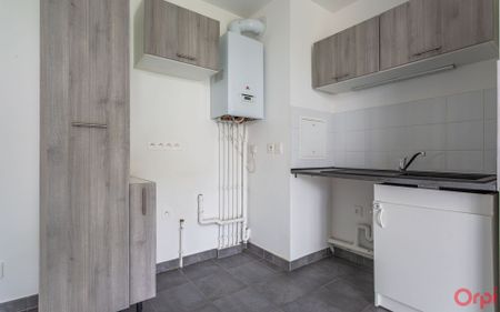 Appartement à louer 2 pièces • 38,81 m2 Sainte-Geneviève-des-Bois - Photo 2