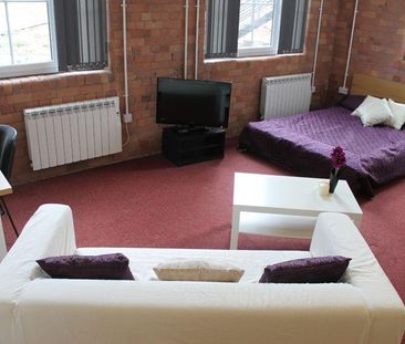 Studio to rent - Photo 4