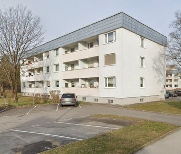 Gemütliche 3-Zimmer-Wohnung mit Balkon & Parkplatz in ruhiger Grünl... - Foto 1