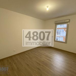 Appartement T2 à louer à Sallanches - Photo 2