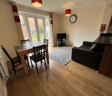 SilverBirch Avenue, Coventry, Canley - Photo 1