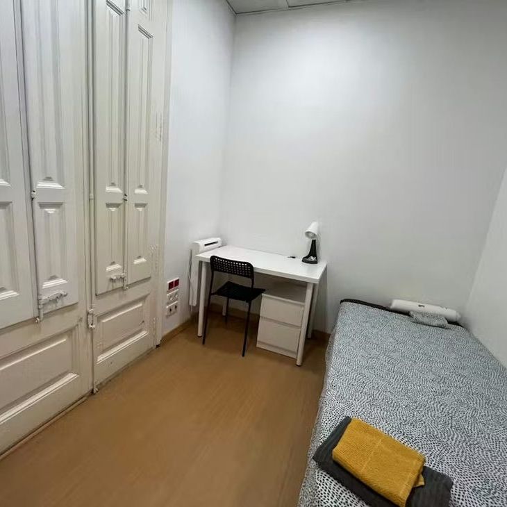 Carrer de Casp, Barcelona, Catalonia 08010 - Photo 1