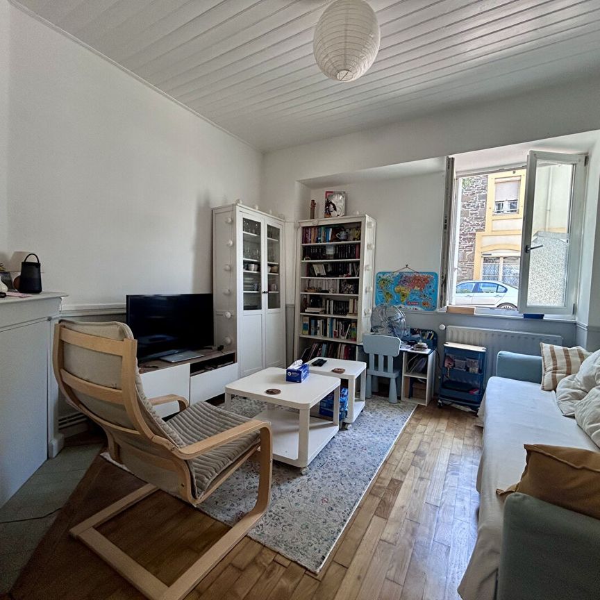 Location Maison 4 pièces 81m² DOL DE BRETAGNE 35120 - Photo 1