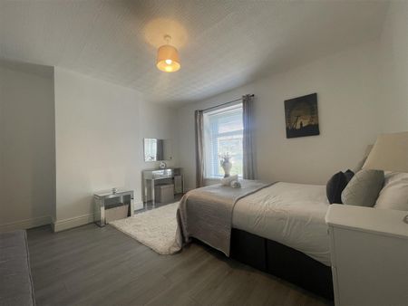 2 bed terraced house to rent in Chapel Street, Nelson, BB9 - Photo 4