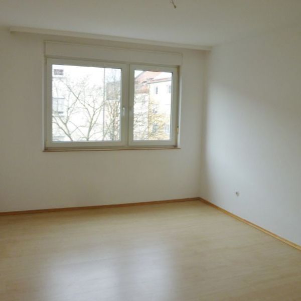 Helle und gut geschnittene 2-Zimmer-Wohnung - Photo 1