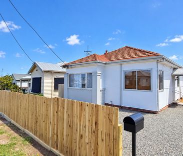 3 Albert Street, Belmont - Photo 2