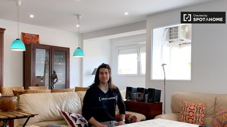 valencia, Valencian Community 46018 - Photo 5