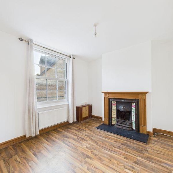 2 bedroom semi-detached house to rent - Photo 1