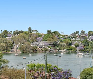 Ultimate Family Haven in Sought-After Longueville Locale - Photo 1