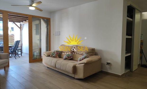 3 BEDROOM APARTMENT - PLAYA FLAMENCA, ORIHUELA COSTA - Photo 1