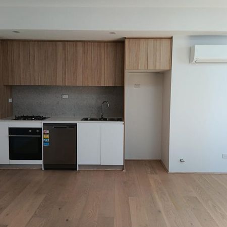 Affordable housing studio apartment - Photo 3