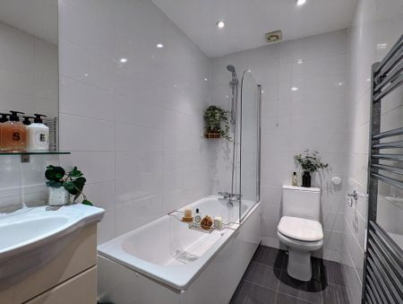 Studio to rent - Photo 5