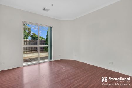 1/5 Crown Court, 3029, Tarneit Vic - Photo 4