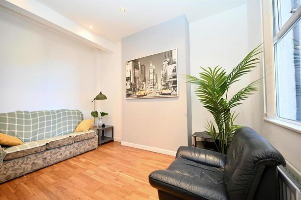 11 Chadwick Street, Belfast, BT9 7FB - Photo 1