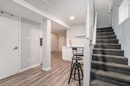 For Lease - 1675 Baseline Road Unit# B, Belair Park - Copeland Park and Area, Ontario - Photo 2