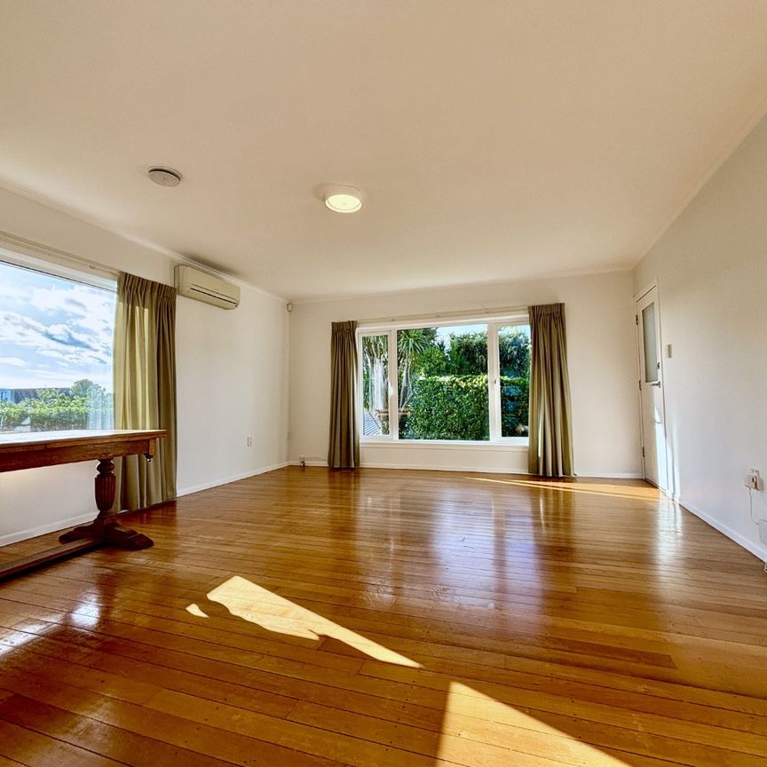 Unit 1, 52A Campbell Road, Royal Oak, Auckland - Photo 1