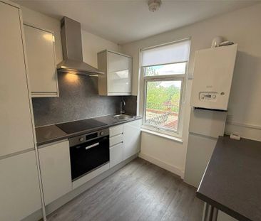House share to rent - Photo 2