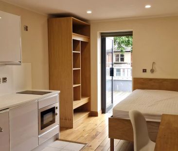 Superior Studio - Photo 3