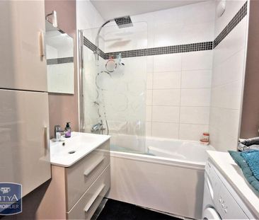 Location Appartement 2 pièces 47m² ARMENTIERES 59280 - Photo 2